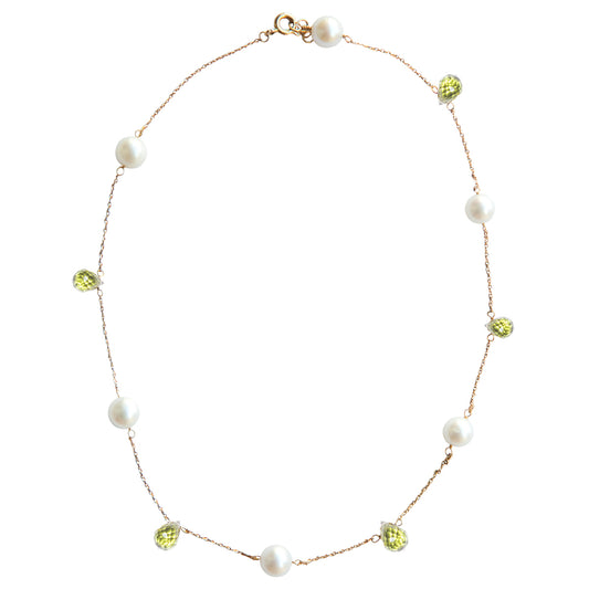 Peridot and Pearls Necklace